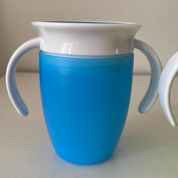 Munchkin Miracle 360 Trainer Cups - Picture 2 of 5